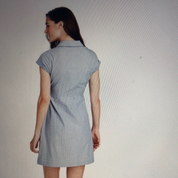 Vineyard Vines Dress - Picture 2 of 11